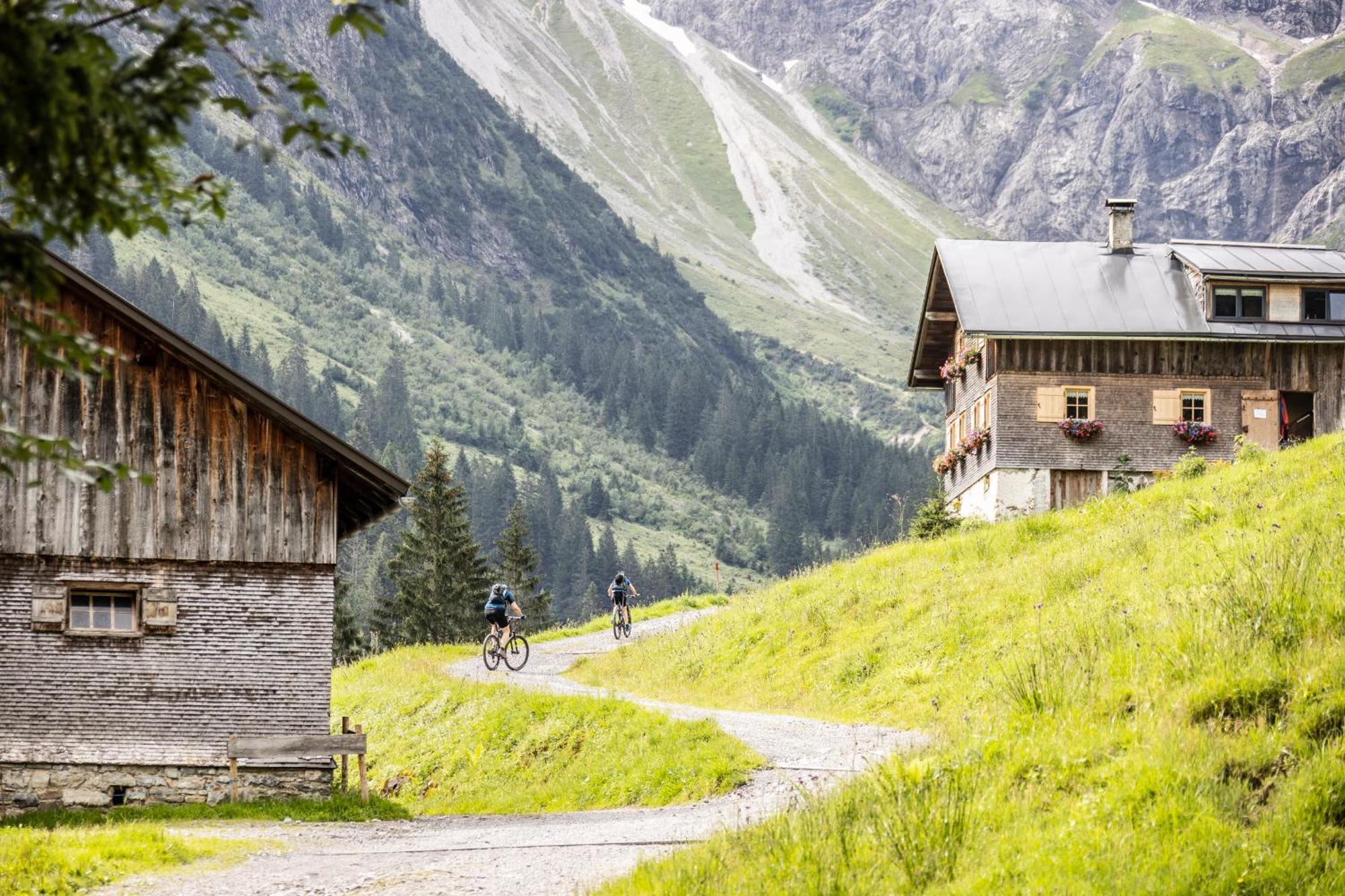 Вілла Familienfreundliches Bregenzerwaelderhaus Au (Vorarlberg) Екстер'єр фото